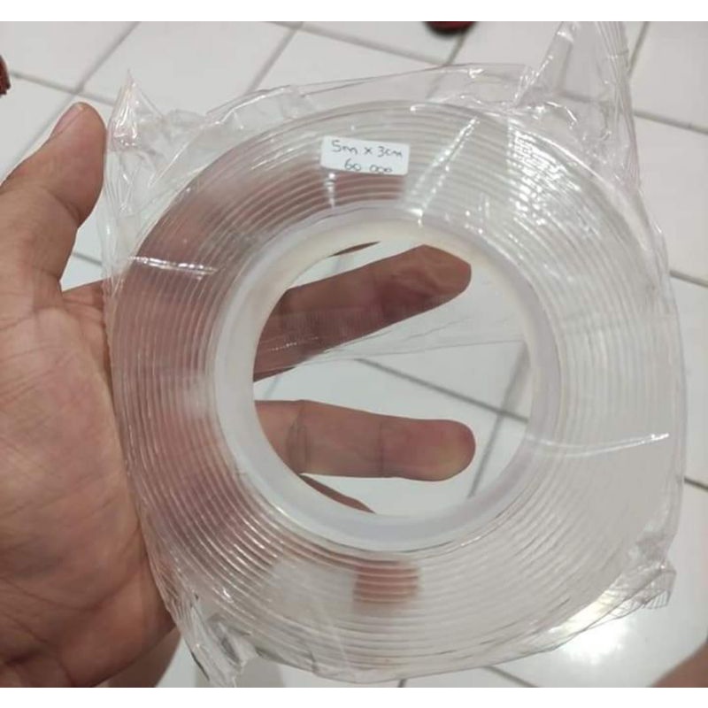 

Double Tape (Perekat Timbal Balik)