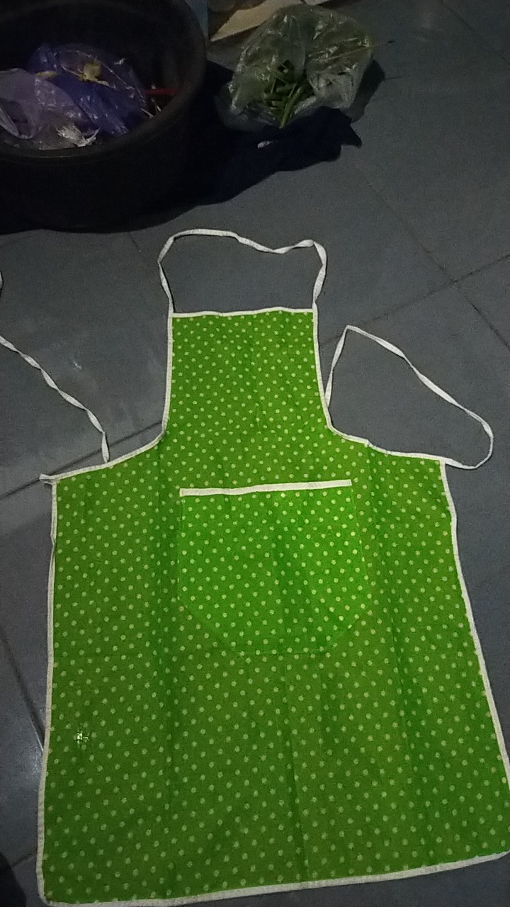 Celemek Kain / Apron Krakter-polcadot