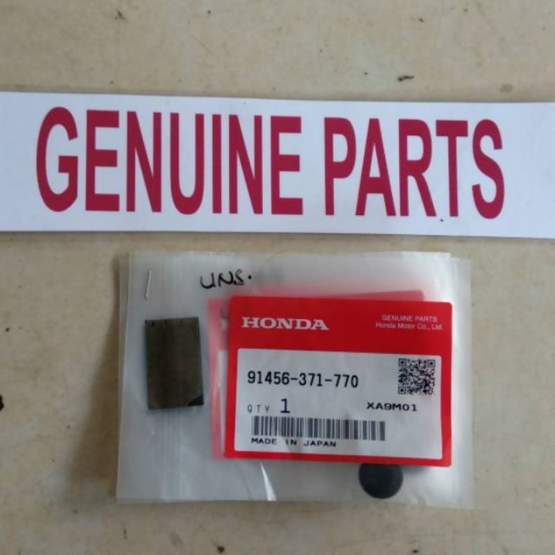 CAP SOCKET BOLT KARET PENUTUP  BAUT STANG ATAS BEAT STREET 91456371770