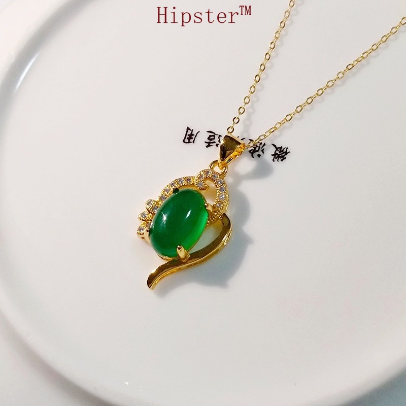 Hot Sale Light Luxury Hollow Natural Emerald Pendant Full Diamond Necklace