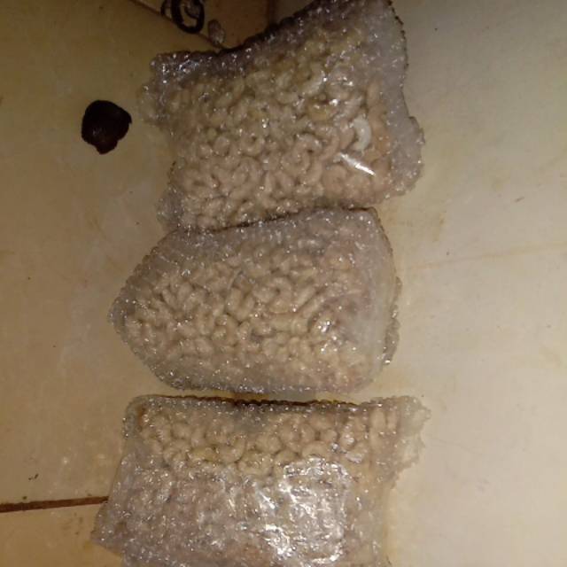 Kacang mete mentah 1kg