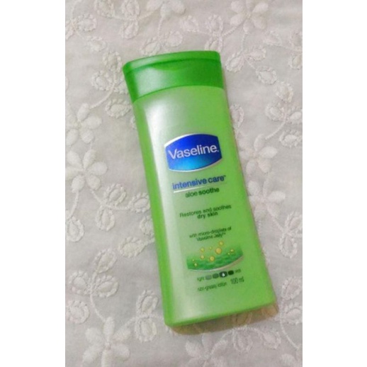 Vaseline Healthy Bright UV Extra LigHtening 200ml Dan 100ml