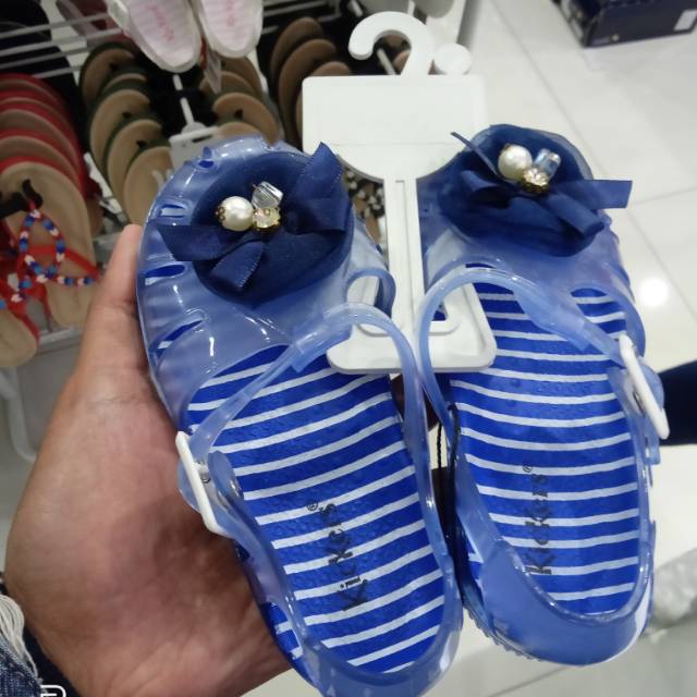 Sepatu anak Kickers