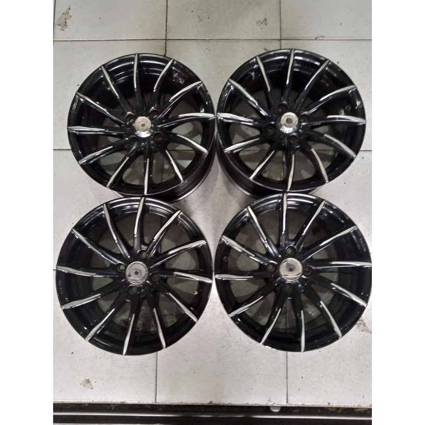 Velg Mobil Bekas Cibubur Racing Lenso Samurai Ring15x7 Pcd 4x100 Buat Vios Brio Avanza Jazz Baleno Y