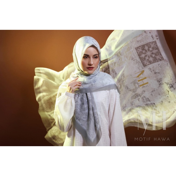 Jilbab Segi Empat Premium Motif Hawa MV - MH Voal Abu Abu