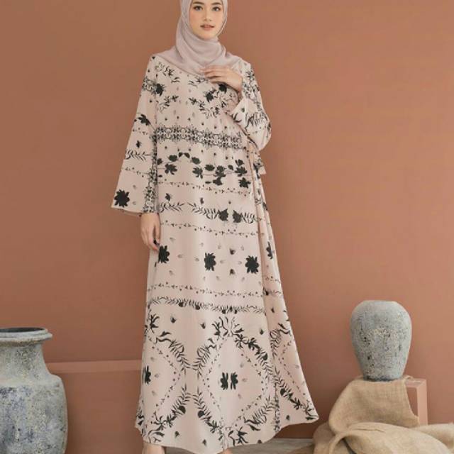 BIG SALE  Naomi Dress Ori Heaven Lights