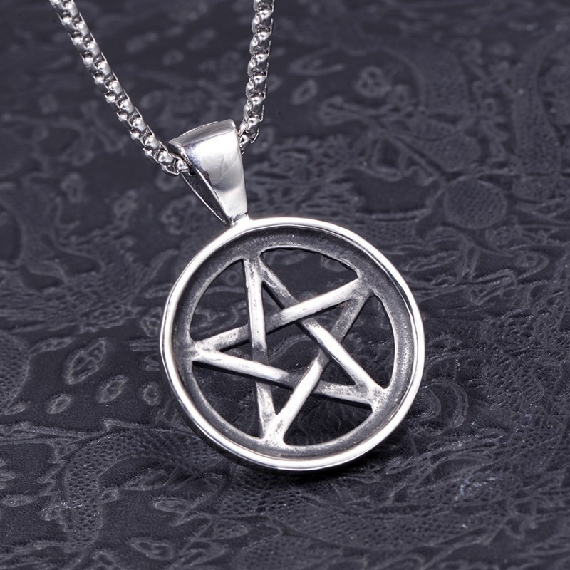 Kalung Rantai Dengan Liontin Bintang Pentagram Untuk Wanita