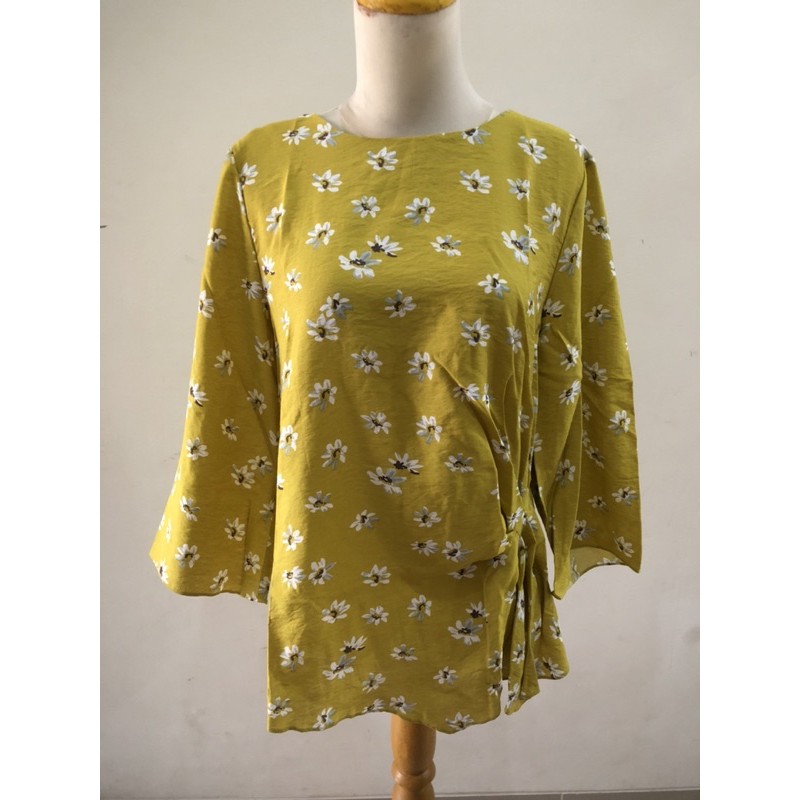 Blouse Wanita Neu'Mor