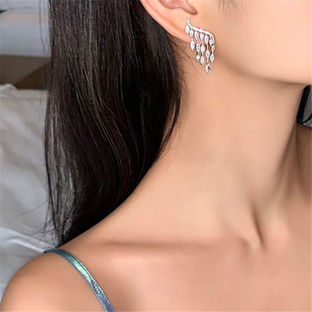 Solighter Sayap Malaikat Anting Wanita Fashion Elegan Stud Earrings Menjuntai Drop Ear Clip