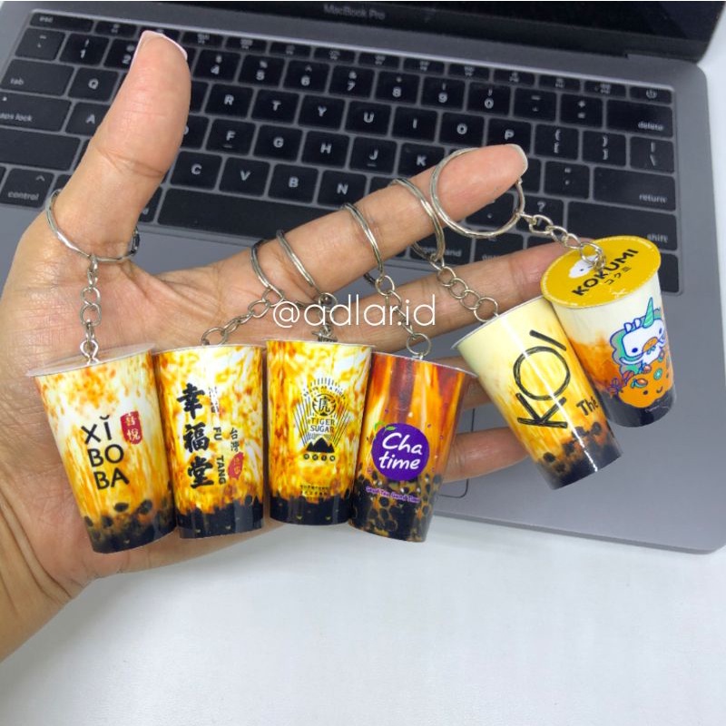 MINIATUR GANTUNGAN KUNCI KEYCHAIN SOUVENIR MERCHANDISE PRODUK CUP MINUMAN BOBA