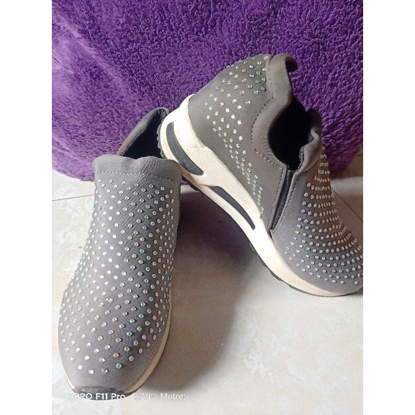 :Sepatu wanita wedges Korea import: