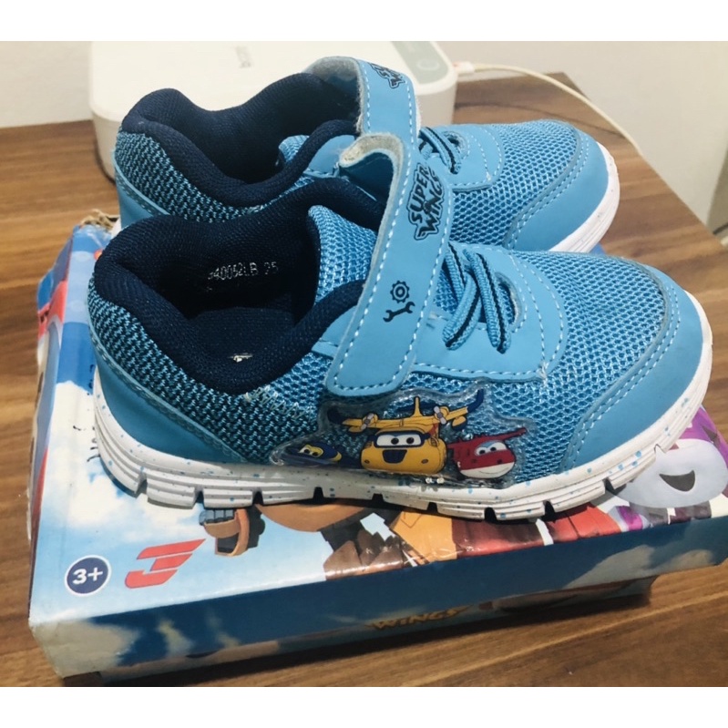 Preloved Sepatu Superwings sz.25