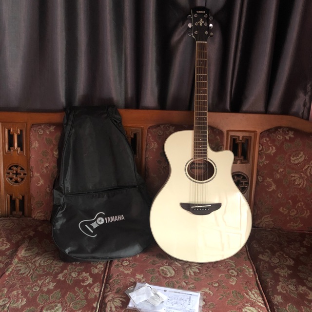 Yamaha APX 600 Putih second Mulus Fullset