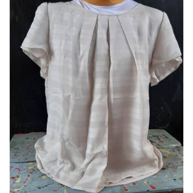 Sifon/Atasan Sifon/BAJU IMPORT MURAH. Blouse lengan pendek bahan sifon.