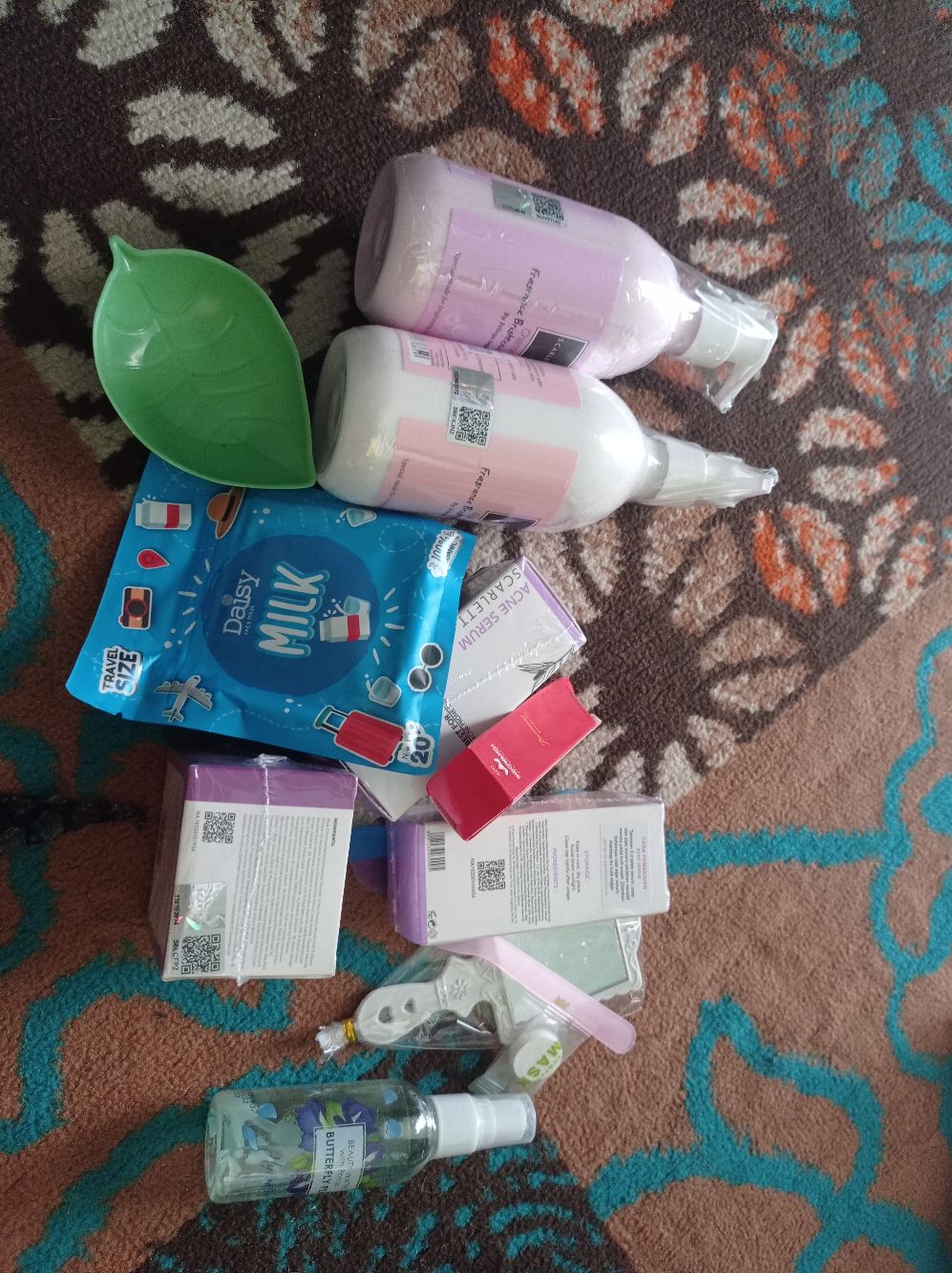 Mangkok Masker Bentuk Daun (mangkok Saja) Random