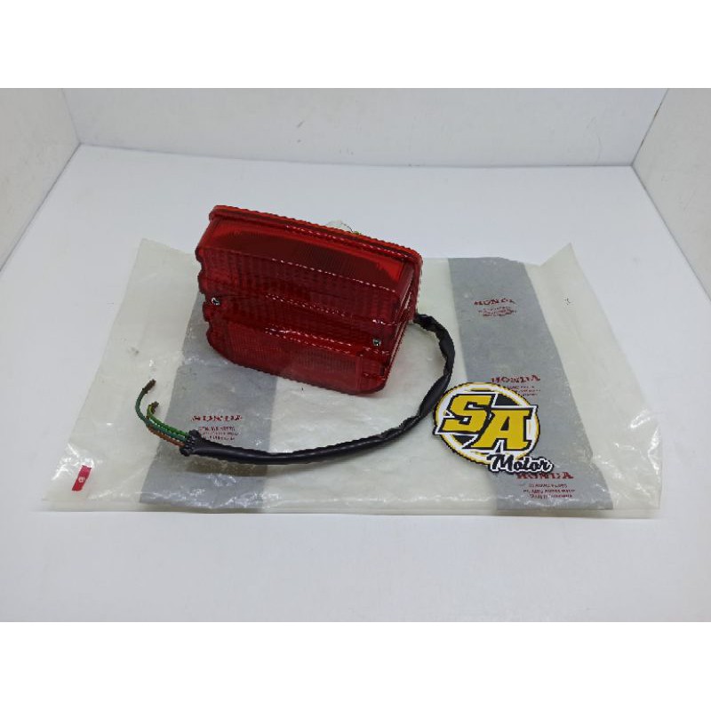 STOP LAMP LAMPU BELAKANG ASSY HONDA WIN C700 GL100 SUPERCUP ORIGINAL NOS