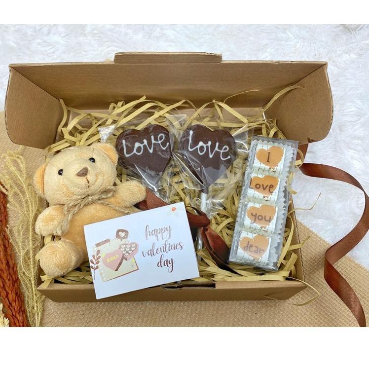 

JeelΔs rᗴΔdy boneka valentine murah paket lengkap hadiah romantis valentine kado unik coklat premium
