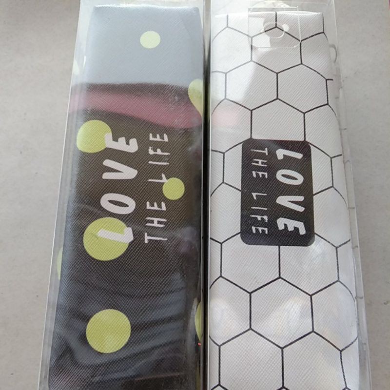 

kotak pensil resleting import