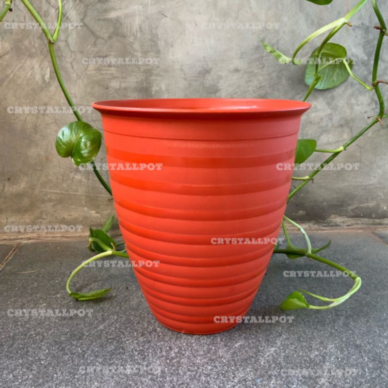 Pot bunga tanaman  tawon merah bata tinggi 18 cm - taiwan BEE 185T