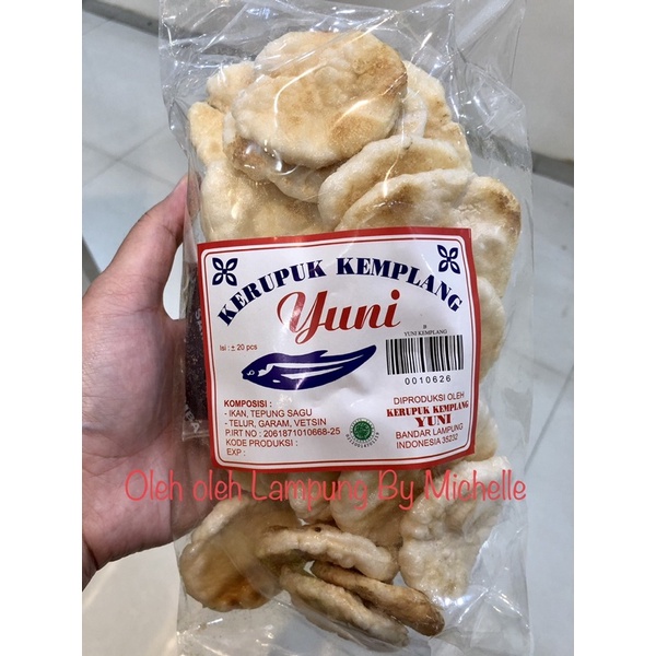 

Kerupuk Kemplang Yuni