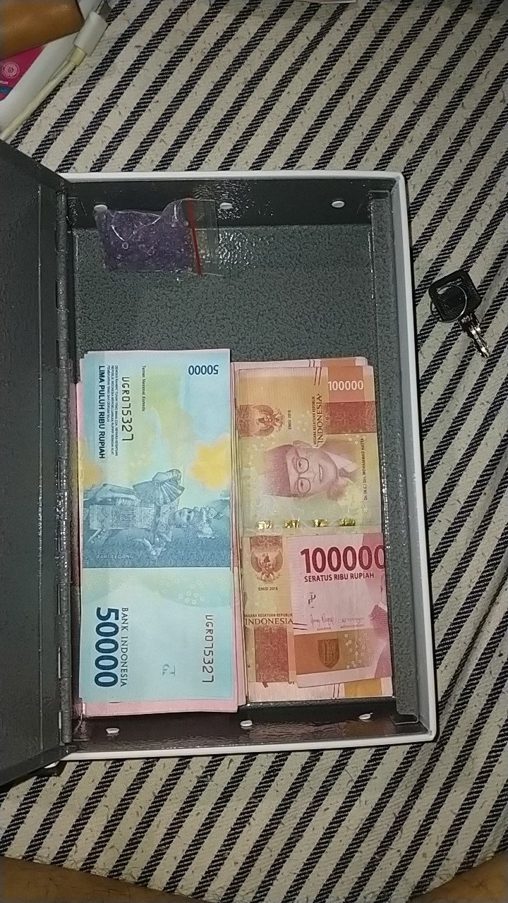 Brankas Uang Mini Murah Buku Kotak Penyimpanan Uang Brangkas Size S M L Celengan Unik