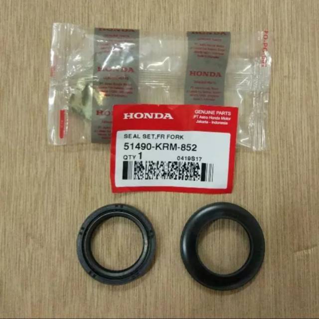 PAKET 1 PASANG SEAL SHOCK CB150R MEGAPRO VERZA DAN 2 OIL SHOCK ORI AHM GRACIAZ