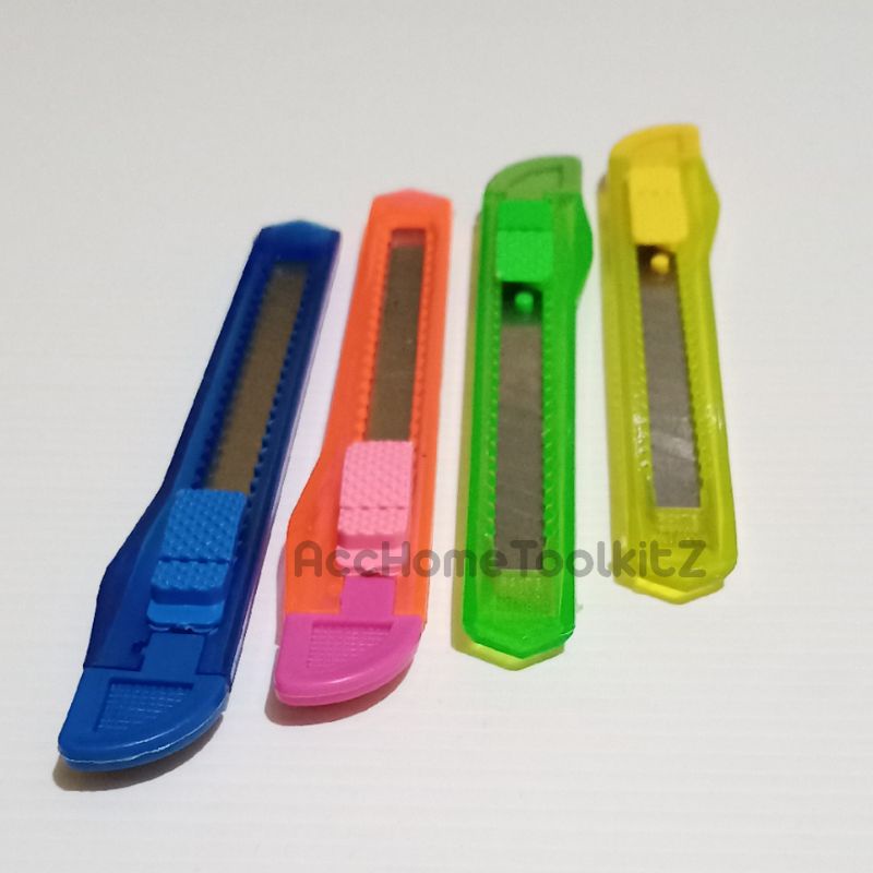 Pisau Cutter Plastik Kecil / Pemotong Kertas / Pisau Cutter Mini