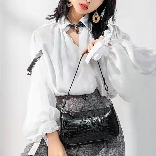 {PROMO} Tas selempang wanita Tas wanita branded tas wanita kekinian tas wanita terbaru crossbody bag Shoulder Bag wanita Slingbag wanita Tas bahu wanita Tas wanita murah COD Tas wanita murah tas hp tas make up