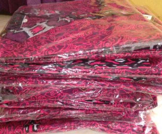 Baju Batik Batik Pria Gamis Batik Couple Keluarga • Mega Merah • Terlengkap • Terbaru • Bcp