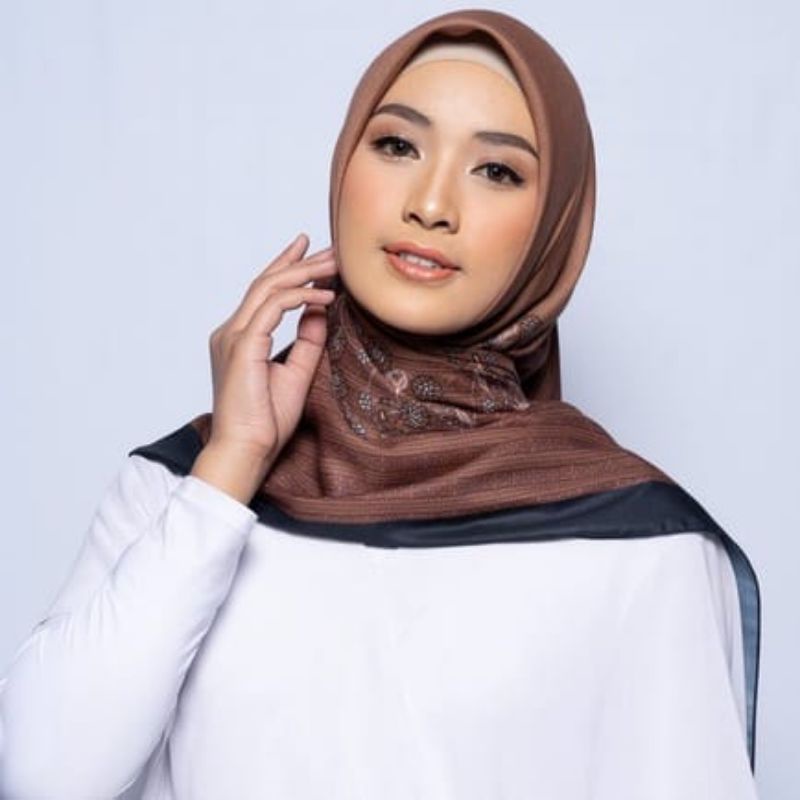 Kerudung ELZATTA KAIMANA - KAILA NANJANA