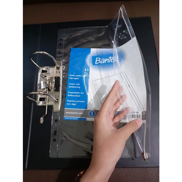 

Segera Miliki Bantex Zipper Pocket For Binder 2071 Ukuran 19 Cm X 30 Cm Sale!!!