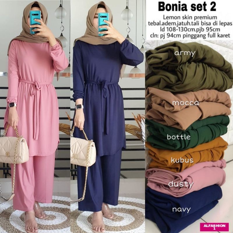 

bonia set