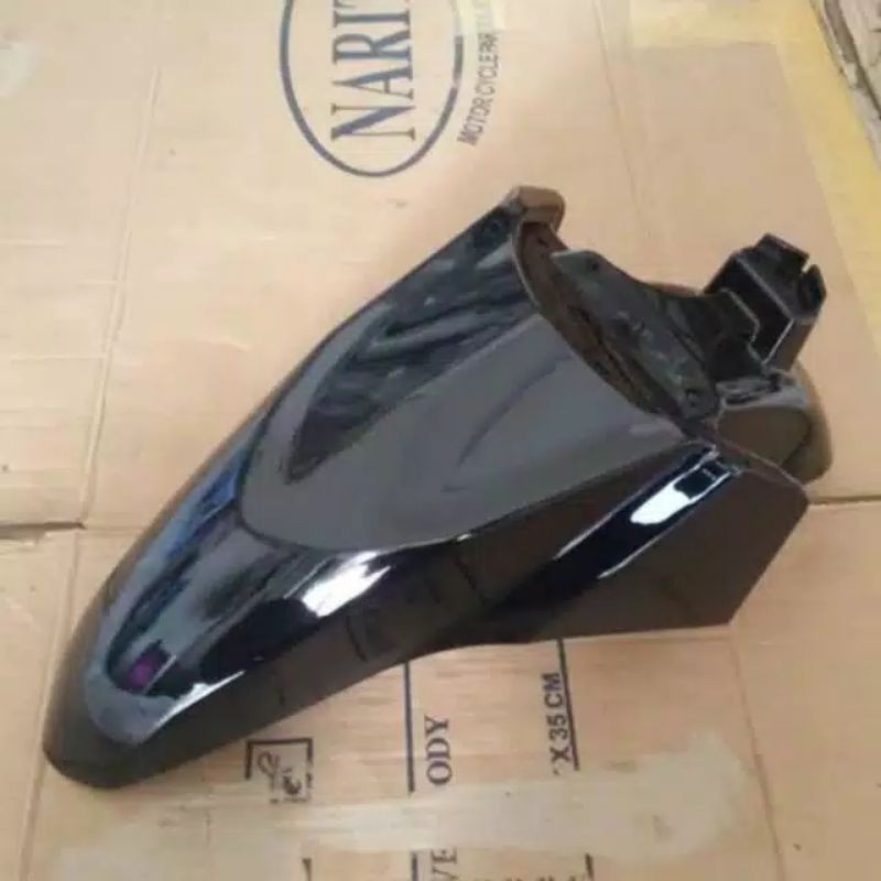 spakbor depan vario tekno 125 hitam