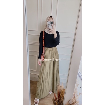 Suede Pleats Skirt Import