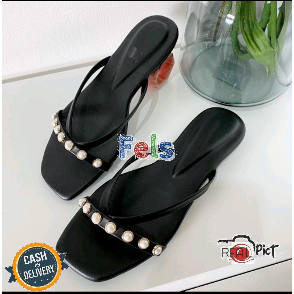 Fel's Viera Flat-Sandal Wanita