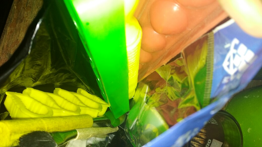 Rolling Nastar Garis Bahan Plastik
