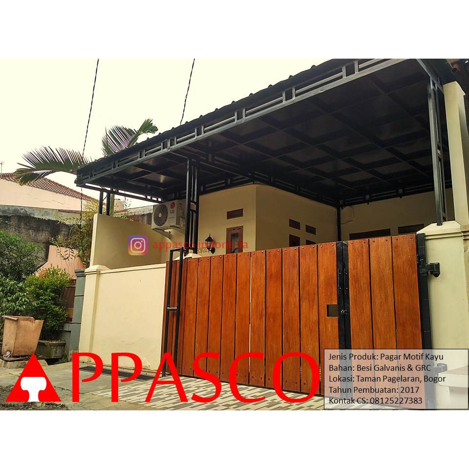 Pintu Gerbang Pagar Rumah Unik Dari Besi Dan Motif Kayu Di