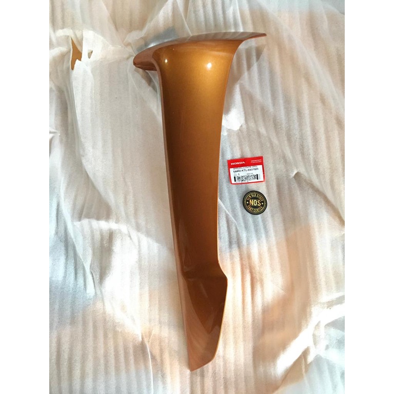 COVER SAYAP TEBENG LUAR KIRI SUPRA FIT NEW ORANGE OREN BARANG BARU DAN ASLI NEW OLD STOCK NOS