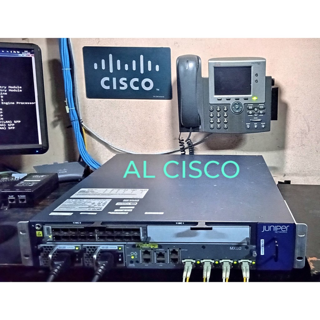 Router Juniper MX Series MX80 with Module MIC-3D-20GE-SFP