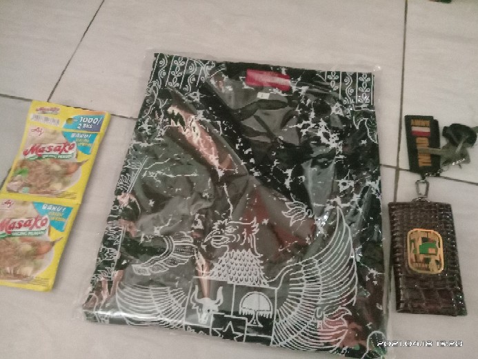 Batik Garuda Pancasila Kuning Full Furing Katun Halus Sragenan Size M-xxl Asli Solo