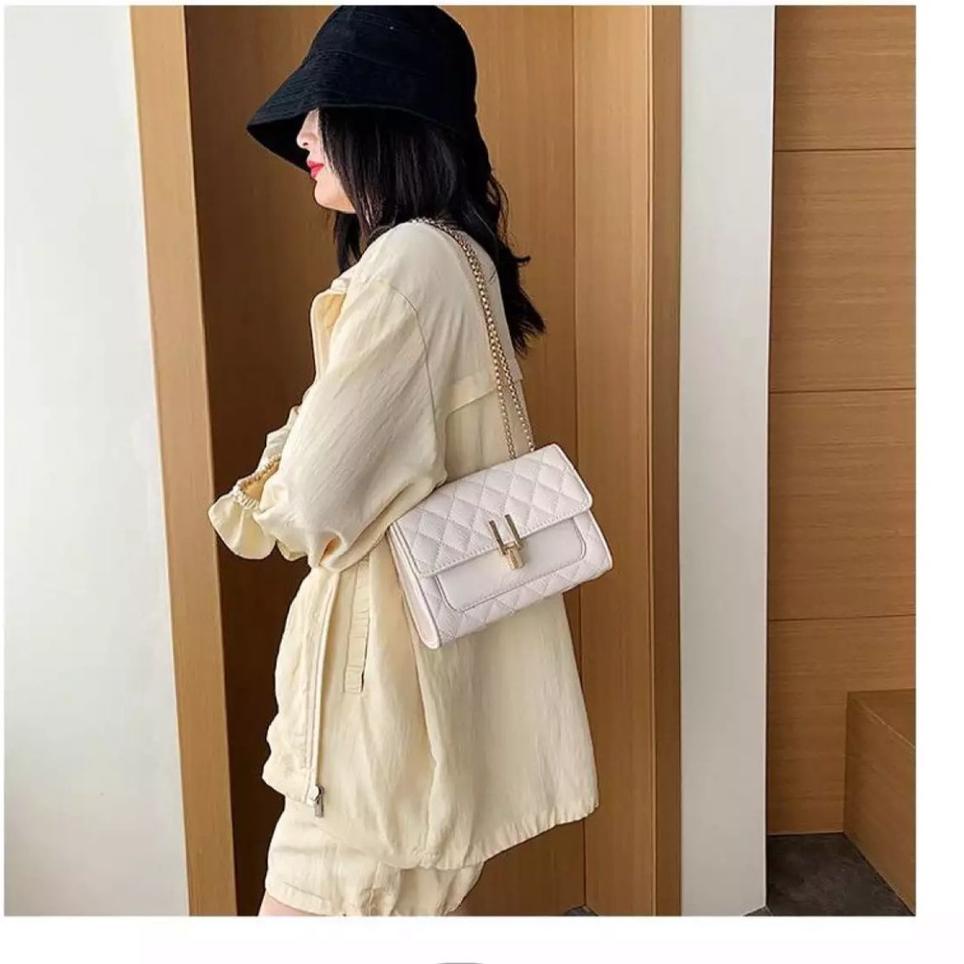 Tas selempang wanita AMORA CHELSY- Tas selempang wanita2021 / Tas selempang wanita2021 kekinian [SRH