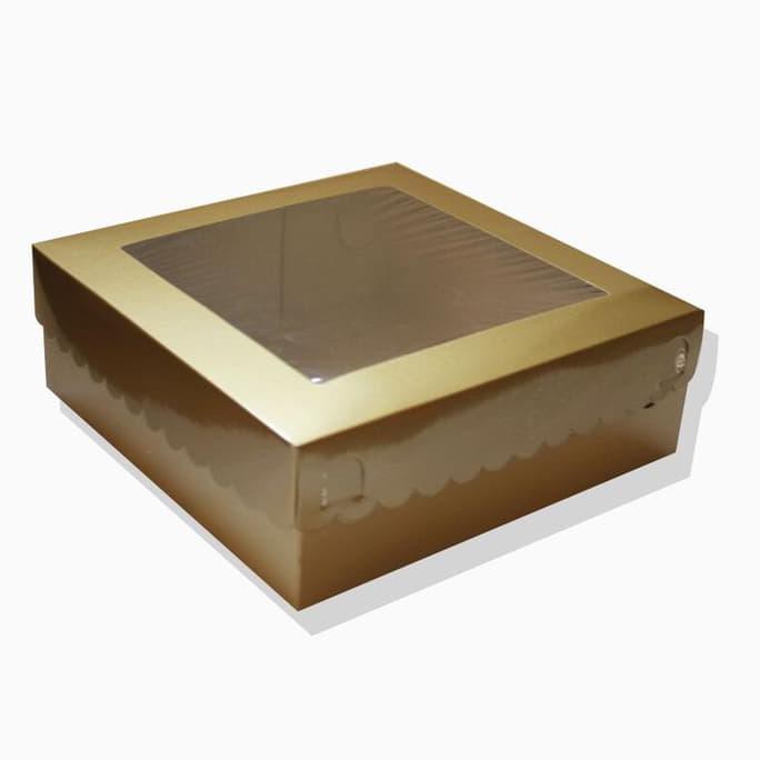 

(BAYAR DITEMPAT) DUS KUE EMAS 22 X 22 X 8 C2194