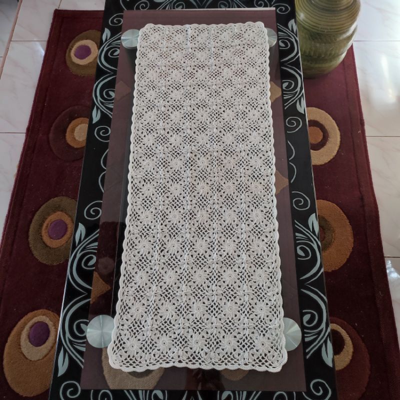 Taplak meja tamu rajut alas meja rajutan panjang putih