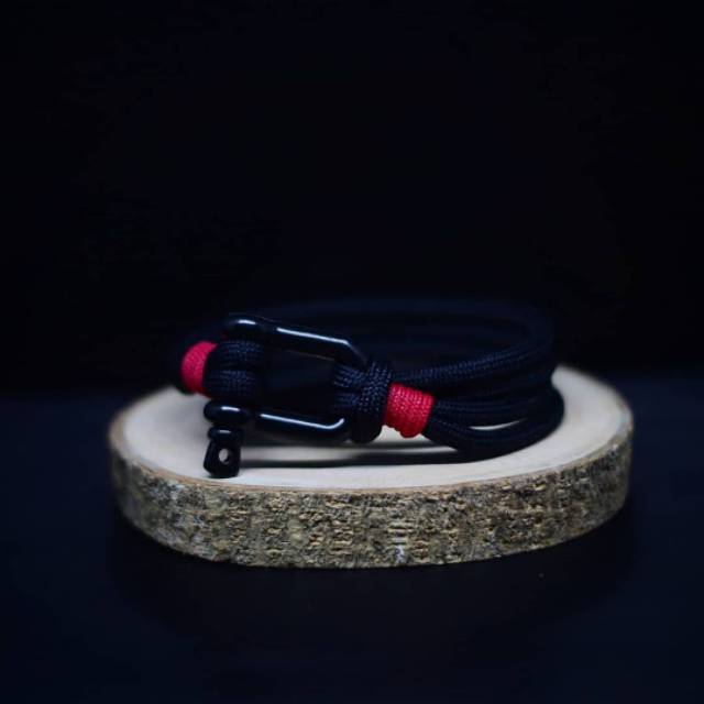 gelang paracord shackle