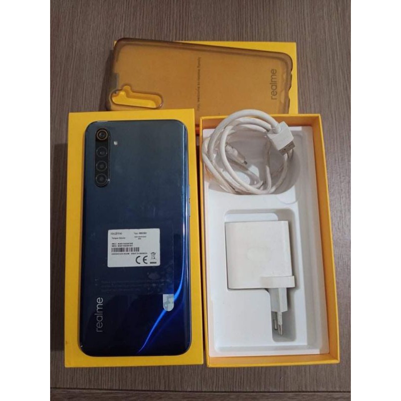 Jual HP Handphone Realme 6 seken second berkualitas