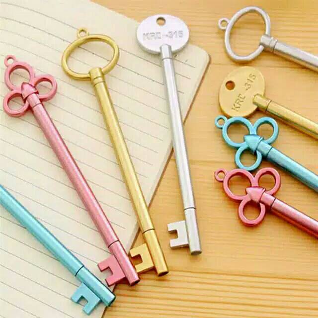 

Pulpen gel bentuk kunci