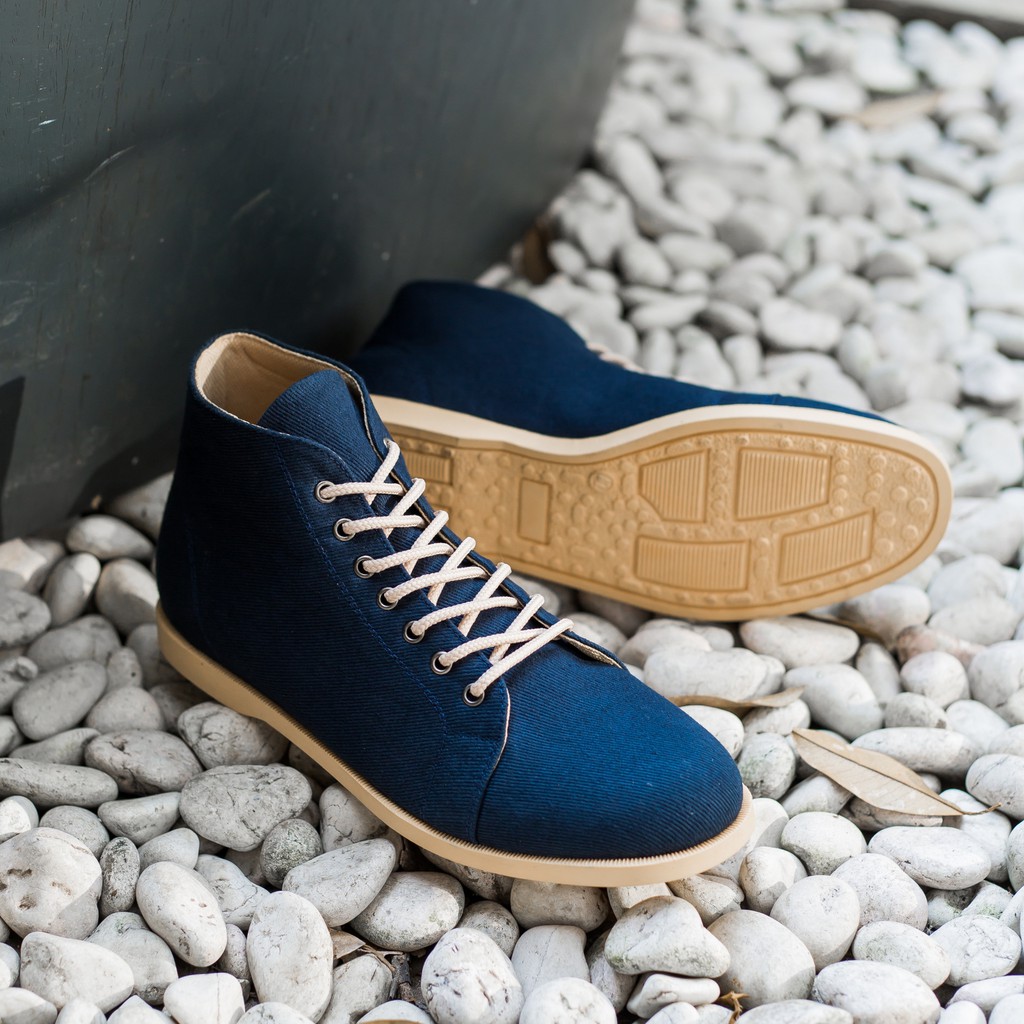 ELVRA Footwear - Sepatu Pria Sepatu Sneakers Sepatu Kasual Casual Sepatu Kanvas Canvas - Morven Navy Cream