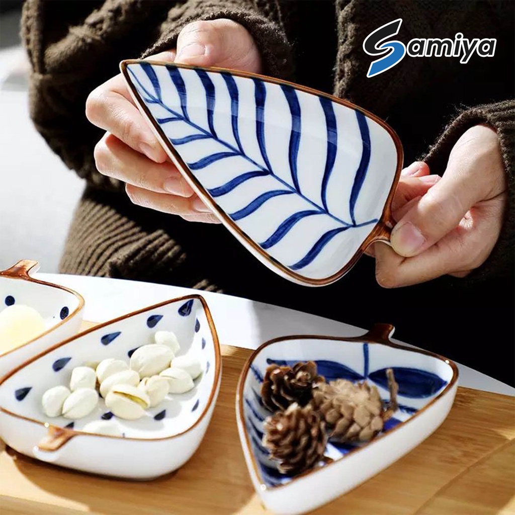 leaf ceramic saucer plate dessert with bamboo tray / piring keramik set snack cemilan bentuk daun