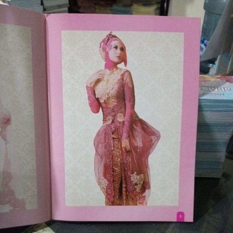 Buku Busana Pengantin Muslim (21×28cm)