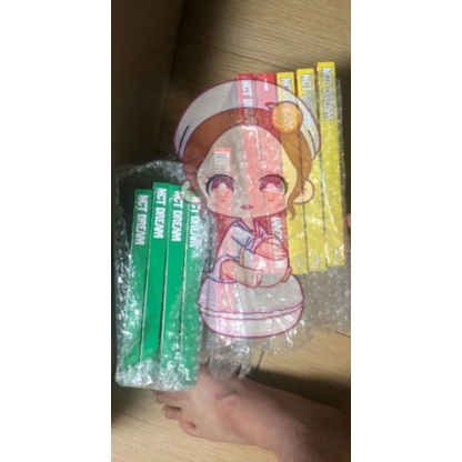 [READY STOCK] NCT DREAM - HOT SAUCE (SEALED)